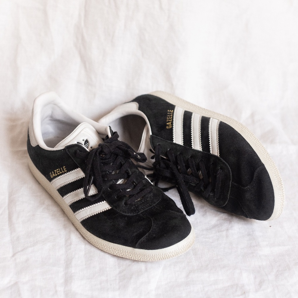 Adidas Gazelle  'Core Black' Suede Sneakers BA9595 Women's Unisex 7.5